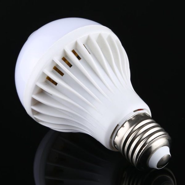E27 7W 16 LEDs SMD 5730 450LM Infrared Motion Sensor LED Light Bulb, Sensor Distance: 4-6m, AC 220V (White Light) - Image 3