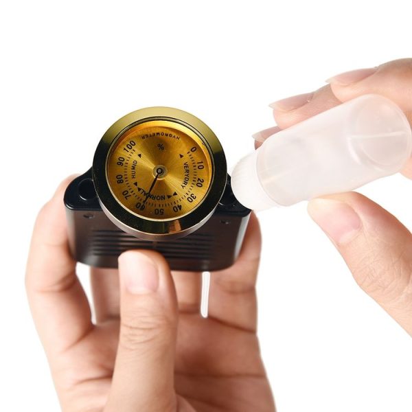 JOYO GHD-01 Guitar Ukulele Universal Sound Hole Humidifier - Image 5