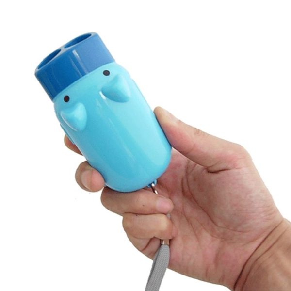 3 PCS Hand Press Powered Cartoon Pig Shaped Flashlight, Emergency LED, 2 Lights, with Strap, Random Color Delivery - Image 4