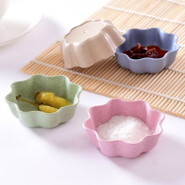 5 PCS Creative Plum Shape Dishes Wheat Straw Seasoning Dish Snack Plate Chili Sauce Ketchup Dressing Salt Dish, Size: 7x7x2.5cm (Beige) - Image 5