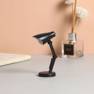 LED Foldable Mini Magnetic Desk Lamp with Clip (LD01 Black)