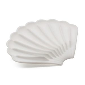 15x12.5x1.5cm Drainable Silicone Soap Box No Hole Deflector Soap Dish Shell Shape Non-Slip Soap Holder (White)