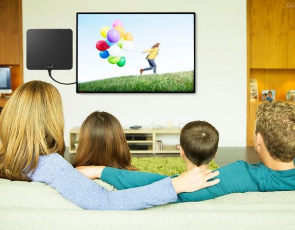 Ultra-thin Indoor HD Digital TV Antenna with 50 Miles Long Range Amplifier (Black) - Image 5