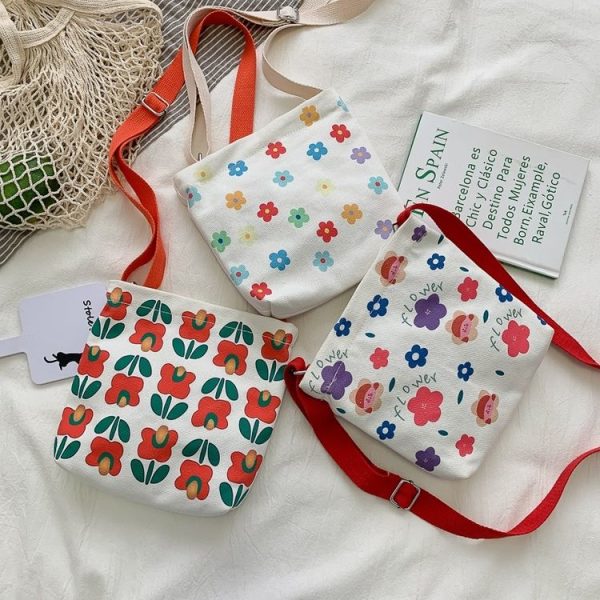 Cartoon Flower Pattern Canvas Single Shoulder Bag Handbag Messenger Bag (Color: Red Size: OneSize) - Image 8